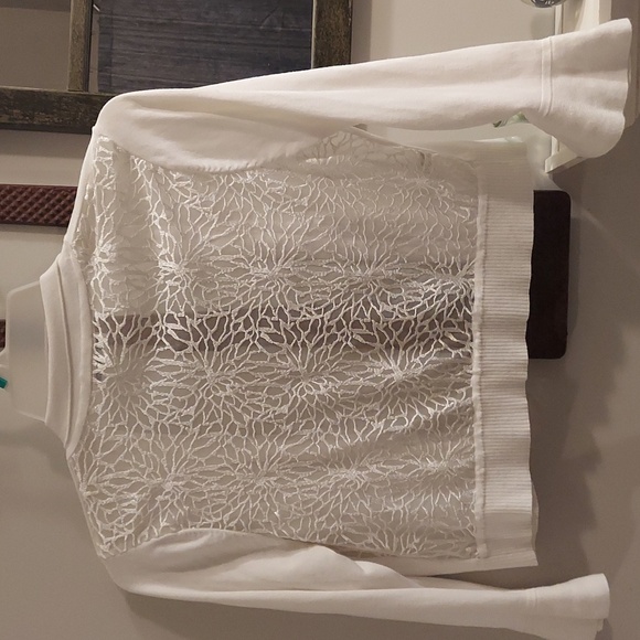 2 For $5 Bundled!Calvin Klein 3/4 bell sleeve, cropped cardigan with lace back M - Picture 1 of 4